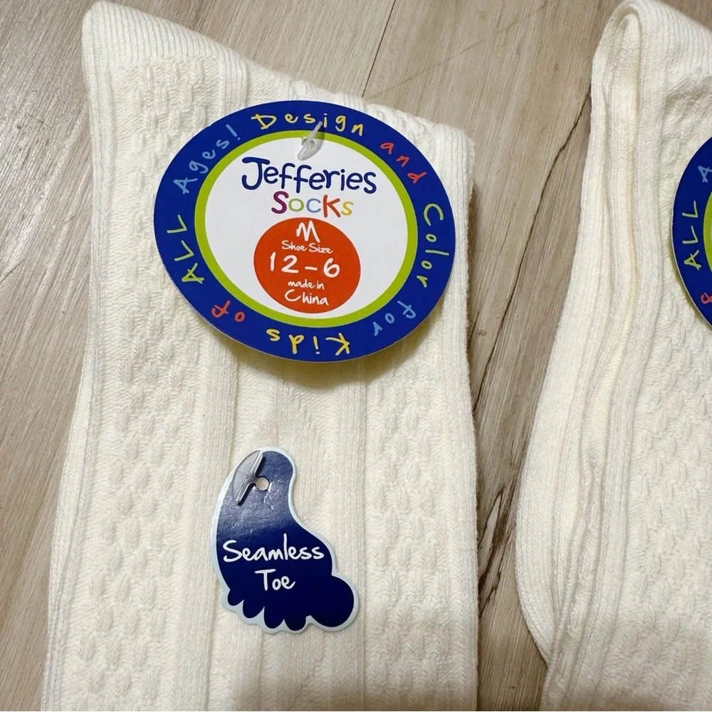 NWT Jefferies Cable‎ Knit Knee Socks